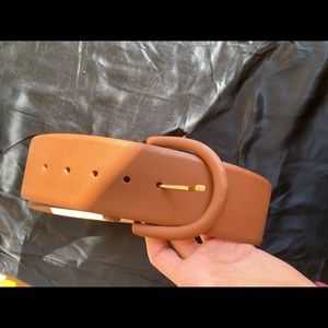 Contoured Calf Belt with Covered Buckle